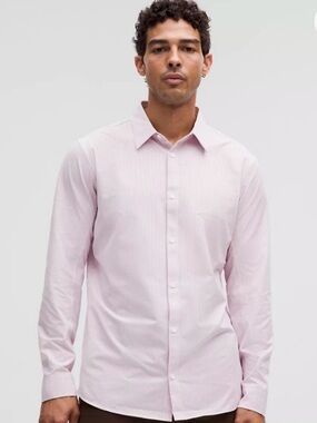 NEW Lululemon Venture Classic Fit Long Sleeve Shirt Men's Size Medium